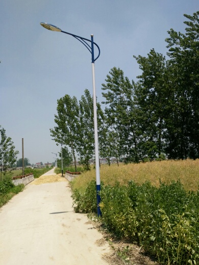 【工程案例】：江苏淮安―520套6米三堡乡亮化工程路灯